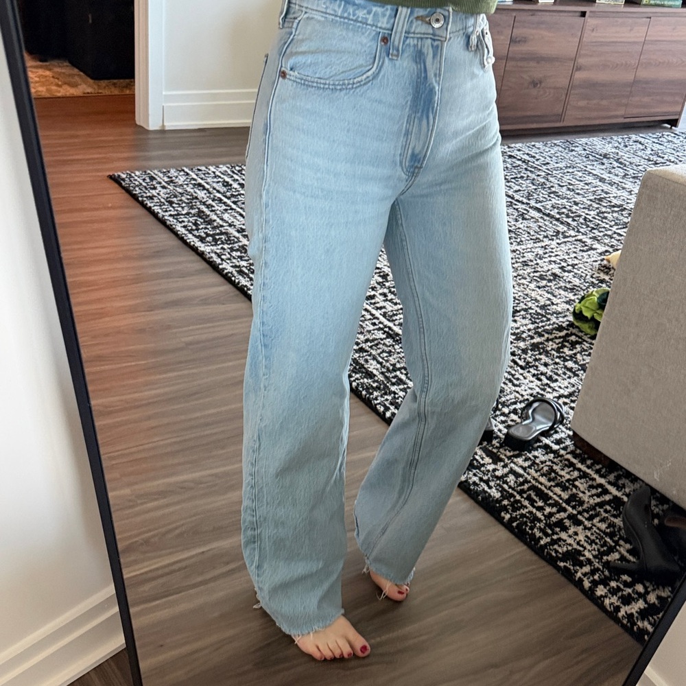 Abercrombie & Fitch Women's High-Rise Loose Jeans - Light Blue Denim